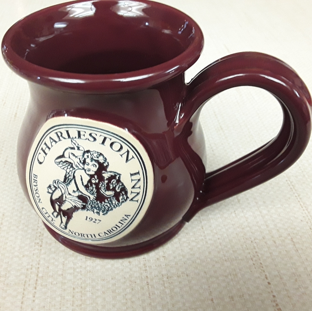 Deneen Mahogany Charleston Inn Vintage Coffee Mug